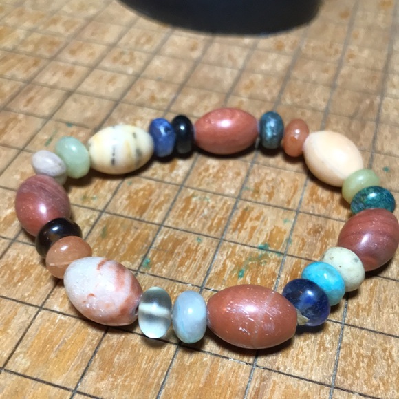 Semiprecious Natural Stone Crystal Mix Beaded Bracelet 7”L Stretchy Elastic EVC - Picture 13 of 13